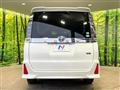 2016 Toyota Voxy