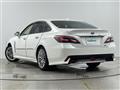 2019 Toyota Crown Hybrid