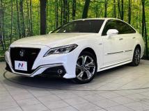 2019 Toyota Crown Hybrid