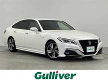 2019 Toyota Crown Hybrid