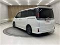 2016 Toyota Voxy