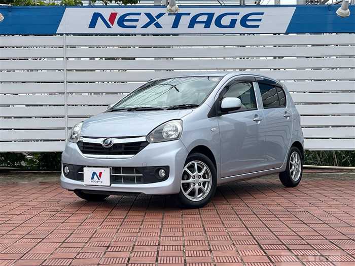 2013 Daihatsu Mira Es