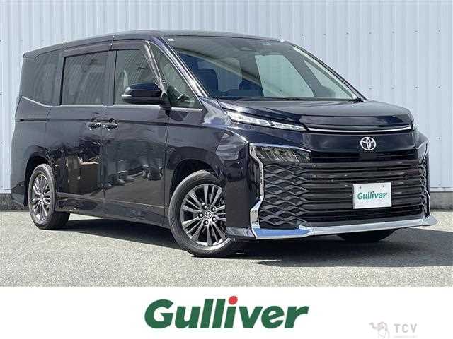 2022 Toyota Voxy