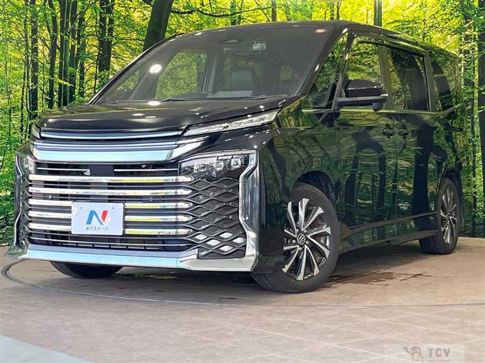 2022 Toyota Voxy