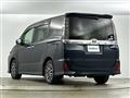 2016 Toyota Voxy