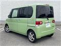 2011 Daihatsu Tanto