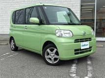 2011 Daihatsu Tanto