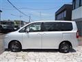 2013 Toyota Noah