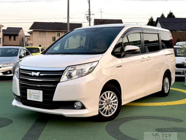 2014 Toyota Noah