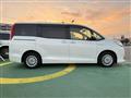 2014 Toyota Noah