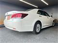 2016 Toyota Crown