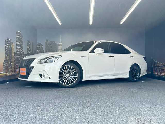 2015 Toyota Crown Athlete Series