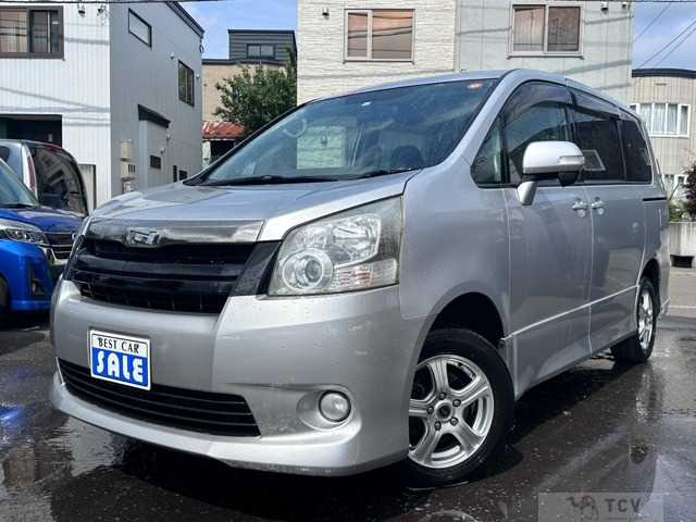 2007 Toyota Noah