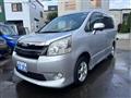 2007 Toyota Noah