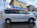 2007 Toyota Noah