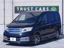 2013 Nissan Serena
