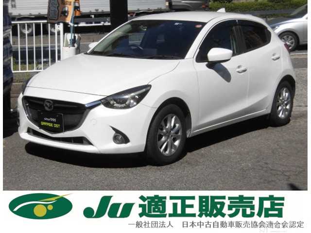 2016 Mazda Demio