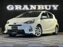 2013 Toyota AQUA