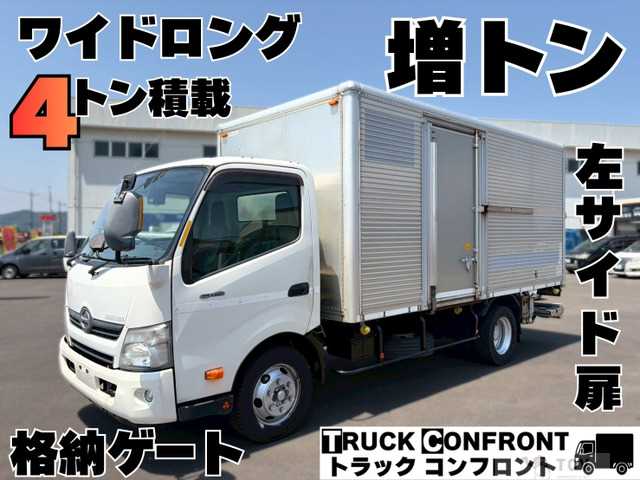 2013 Hino Dutro