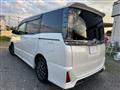 2014 Toyota Voxy
