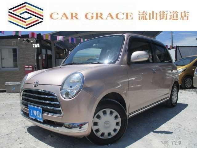 2005 Daihatsu Miragino