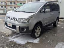 2012 Mitsubishi Delica D5