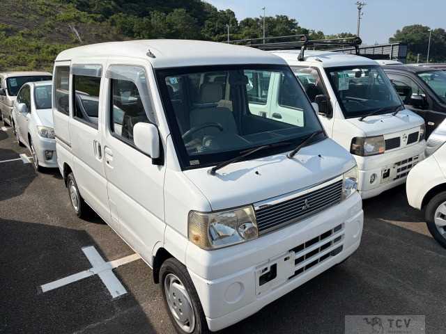2003 Mitsubishi Town Box