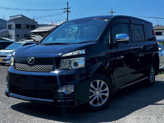 2011 Toyota Voxy