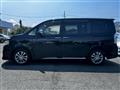 2011 Toyota Voxy