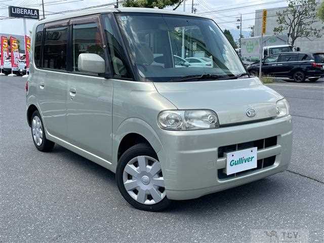 2004 Daihatsu Tanto