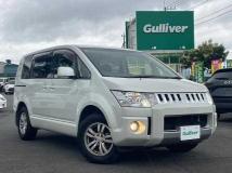2019 Mitsubishi Delica D5