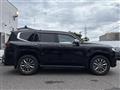 2023 Toyota Land Cruiser