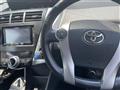 2012 Toyota PRIUS α