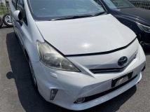 2012 Toyota PRIUS α