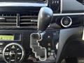 2016 Toyota Estima