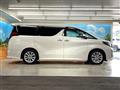 2015 Toyota Alphard