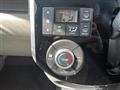 2017 Daihatsu Tanto