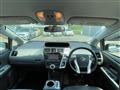 2013 Toyota PRIUS α