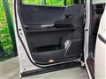 2013 Toyota Alphard