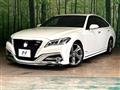2019 Toyota Crown Hybrid