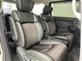 2017 Nissan Elgrand