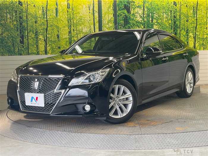 2013 Toyota Crown