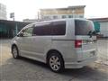 2012 Mitsubishi Delica D5