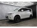 2014 Mitsubishi Delica D5