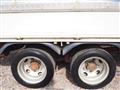2005 Mitsubishi Canter