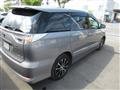 2012 Toyota Estima Hybrid