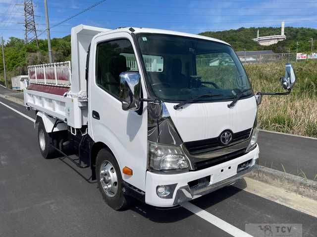 2014 Toyota Dyna Truck