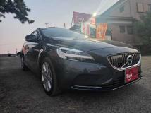 2017 Volvo V40