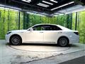 2016 Toyota Crown Majesta