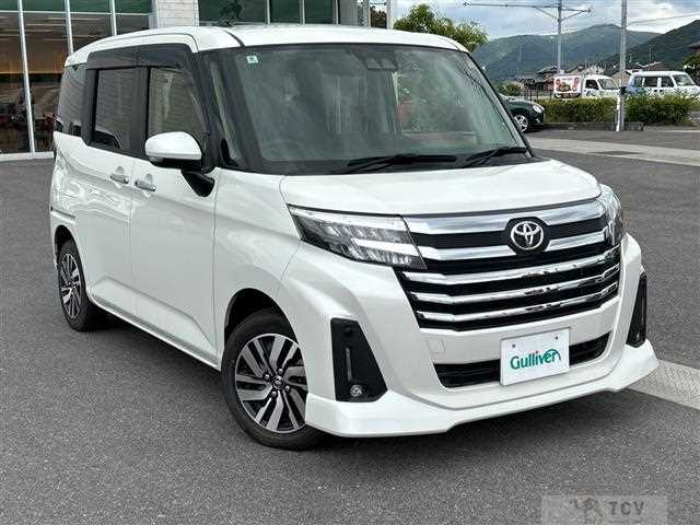 2022 Toyota Roomy